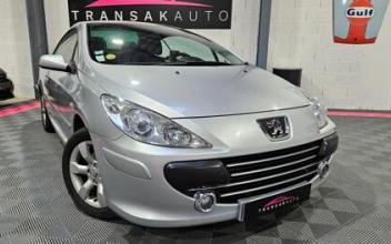 Peugeot 307 cc La-Chapelle-des-Fougeretz