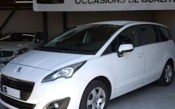 Peugeot 5008 Vailhauquès