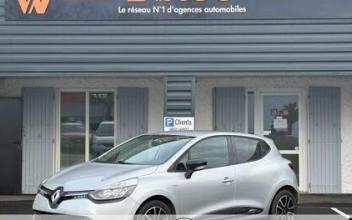 Renault clio Saintes