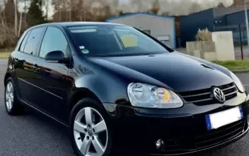 Volkswagen Golf Bitche