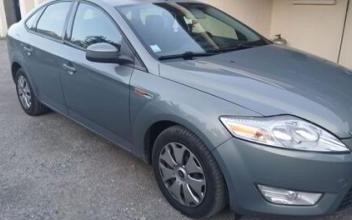 Ford mondeo Forest-Saint-Julien