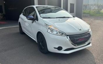 Peugeot 208 Poisy