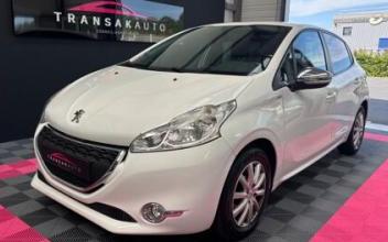Peugeot 208 Pont-l'Evêque