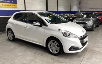Peugeot 208 La-Courneuve