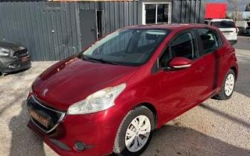 Peugeot 208 Avignon
