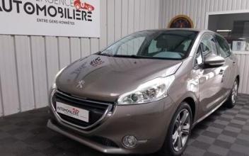 Peugeot 208 Vannes