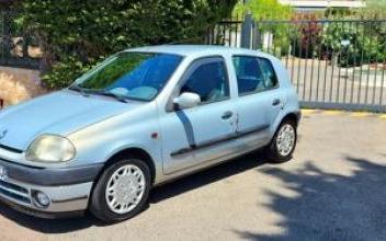 Renault clio ii Cannes