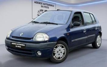 Renault clio ii Le-Pecq