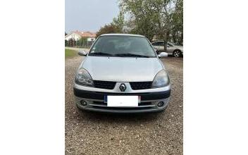 Renault clio ii Saint-Laurent-d'Arce