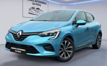 Renault clio v Le-Pecq