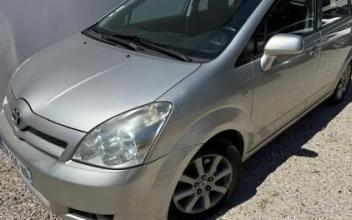Toyota corolla verso Butry-sur-Oise
