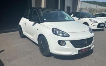 Opel adam Poisy