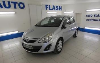Opel corsa Châteauneuf-du-Rhône