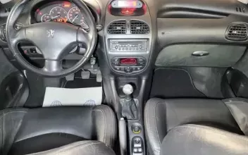 Peugeot 206 Noisy-le-Sec