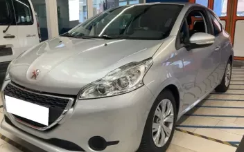 Peugeot 208 Châtillon-en-Vendelais