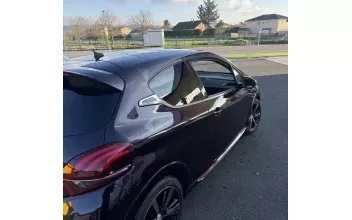 Peugeot 208 Loyettes