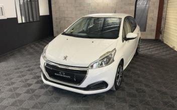 Peugeot 208 Ollioules