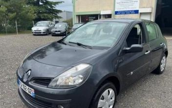 Renault clio Villeneuve-la-Guyard