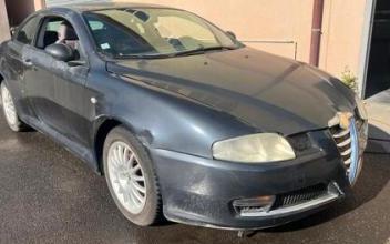 Alfa-romeo gt La-Roquette-sur-Siagne