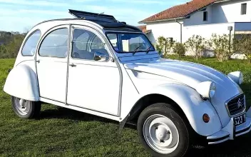 Citroen 2CV Bordeaux