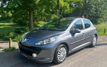 Peugeot 207 Maisons-Laffitte