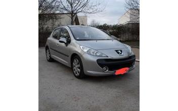 Peugeot 207 Châtenay-Malabry