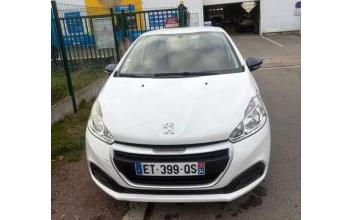 Peugeot 208 Saint-Gratien