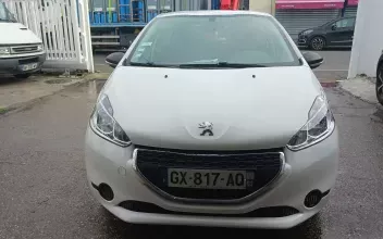 Peugeot 208 Drancy