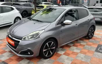 Peugeot 208 Lescure-d'Albigeois