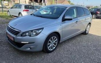 Peugeot 308 Saint-Sulpice-de-Pommeray