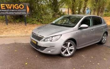 Peugeot 308 Saint-Jean-du-Cardonnay