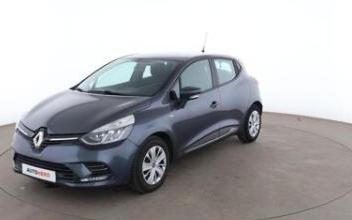 Renault clio Issy-les-Moulineaux