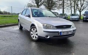 Ford mondeo Survilliers