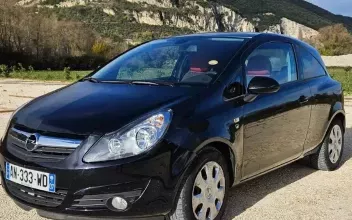 Opel Corsa Cruas