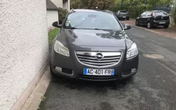 Opel Insignia Olivet