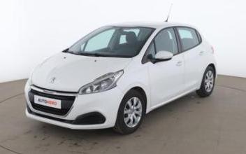 Peugeot 208 Issy-les-Moulineaux