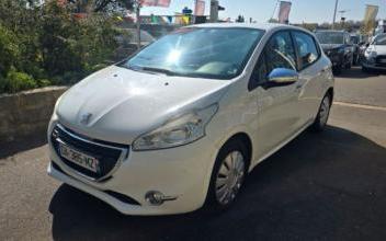 Peugeot 208 Sannois