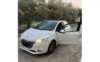 Peugeot 208 Valréas