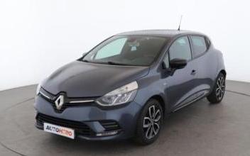 Renault clio Issy-les-Moulineaux