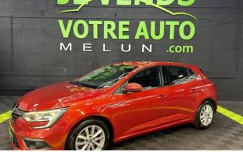 Renault megane Vert-Saint-Denis