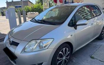Toyota Auris Houilles