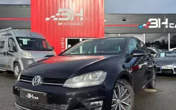 Volkswagen Golf Pluneret