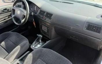 Volkswagen golf Paris