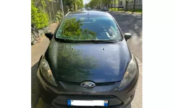 Ford Fiesta Compiègne
