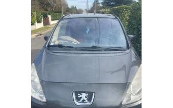 Peugeot 1007 Saint-Pierre-lès-Nemours