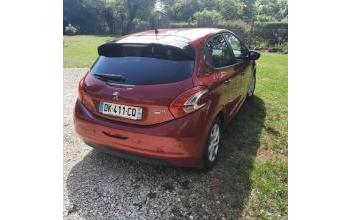 Peugeot 208 Sainte-Croix-de-Mareuil