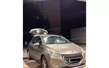 Peugeot 208 Vigneux-sur-Seine
