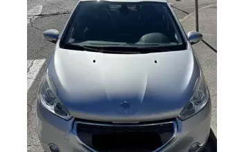 Peugeot 208 La-Ciotat