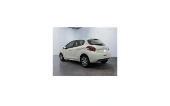 Peugeot 208 Le-Chambon-Feugerolles