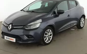 Renault Clio Issy-les-Moulineaux